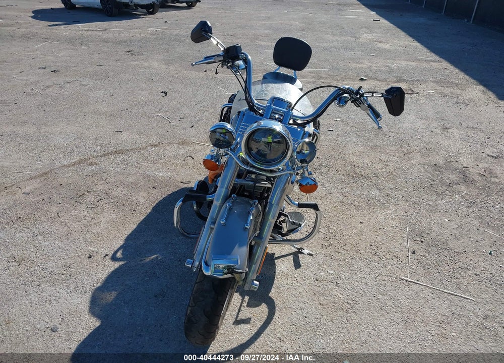 2009 HARLEY-DAVIDSON FLSTC VIN: 1HD1BW5189Y020593