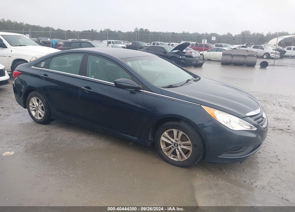 2014 HYUNDAI SONATA GLS VIN: 5NPEB4AC9EH881596