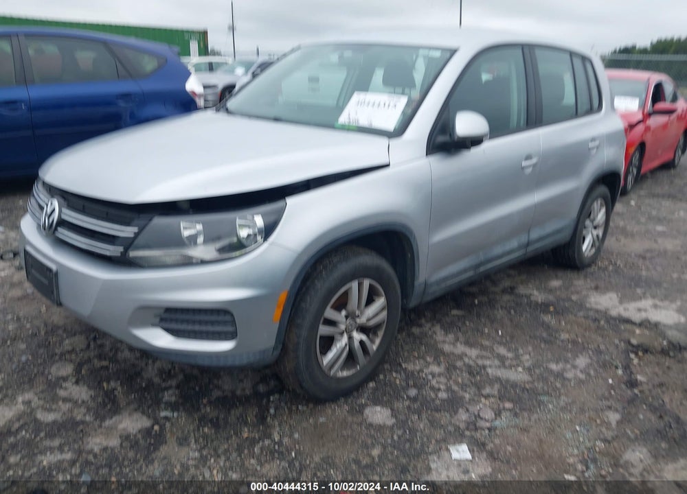 2013 VOLKSWAGEN TIGUAN VIN: WVGAV3AX9DW072493
