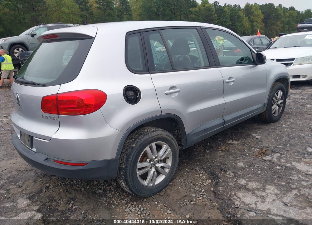 2013 VOLKSWAGEN TIGUAN VIN: WVGAV3AX9DW072493