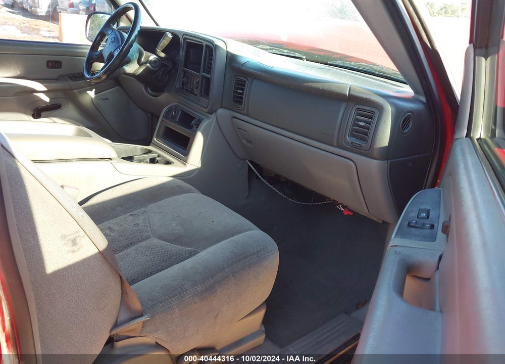2005 CHEVROLET AVALANCHE 1500 LS VIN: 3GNEC12Z05G105338