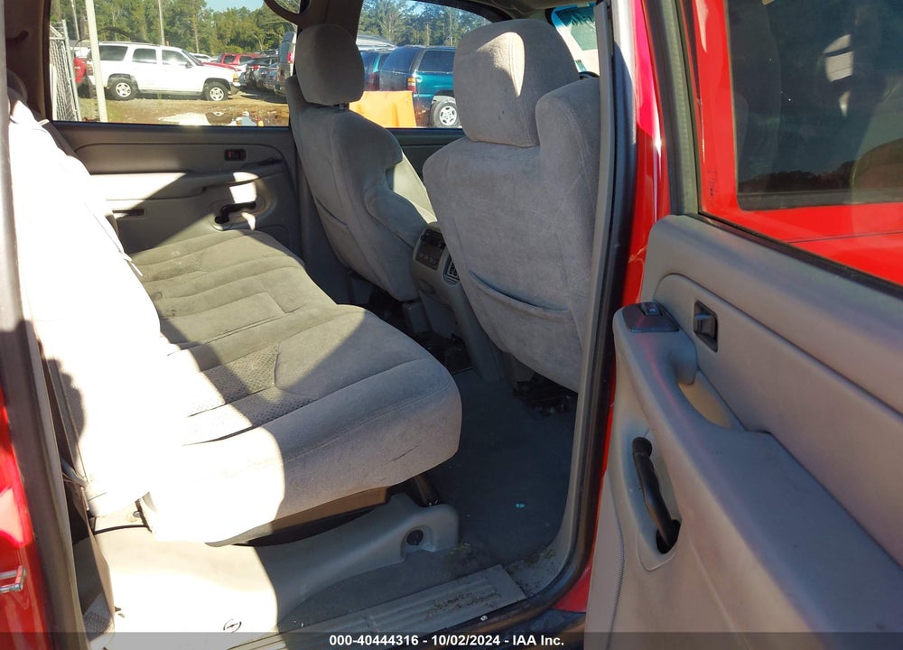 2005 CHEVROLET AVALANCHE 1500 LS VIN: 3GNEC12Z05G105338