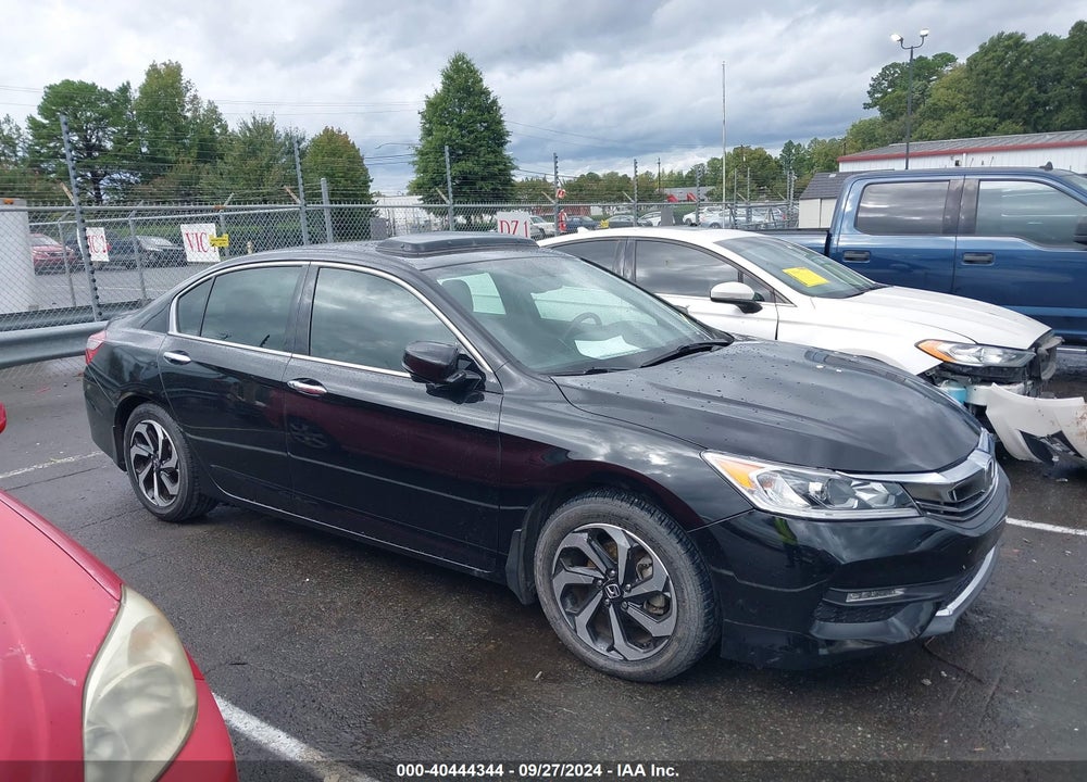 2017 HONDA ACCORD EX-L V6 VIN: 1HGCR3F82HA018363