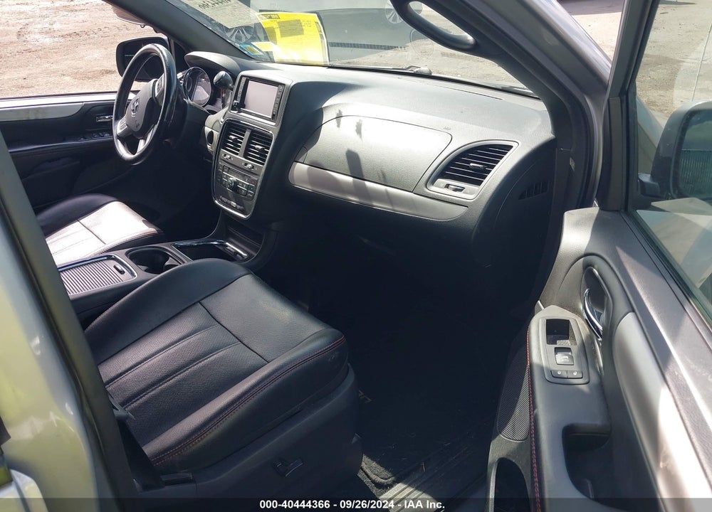2017 DODGE GRAND CARAVAN GT VIN: 2C4RDGEG8HR780258