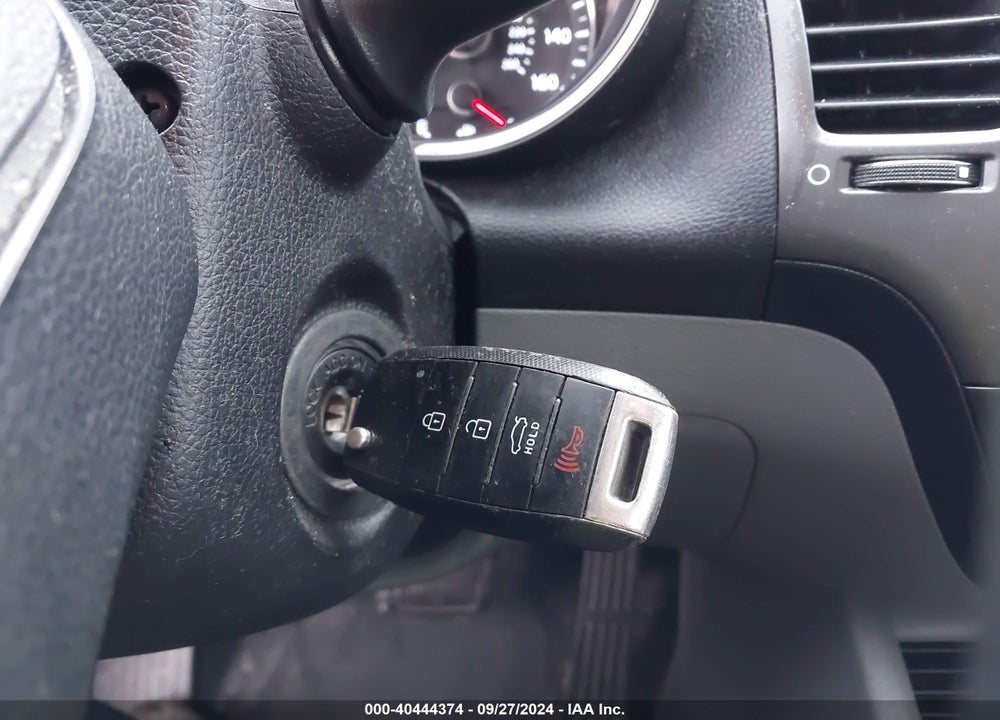 2017 KIA FORTE LX VIN: 3KPFL4A72HE032973