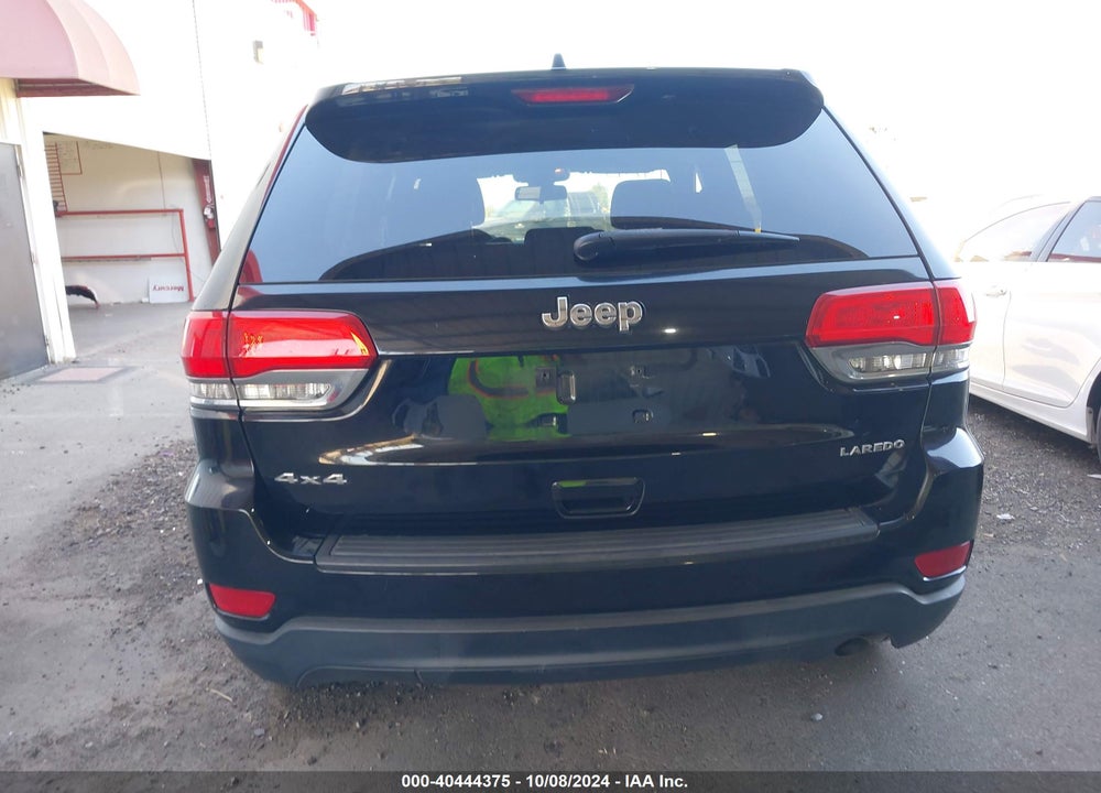 2015 JEEP GRAND CHEROKEE LAREDO VIN: 1C4RJFAG7FC853358