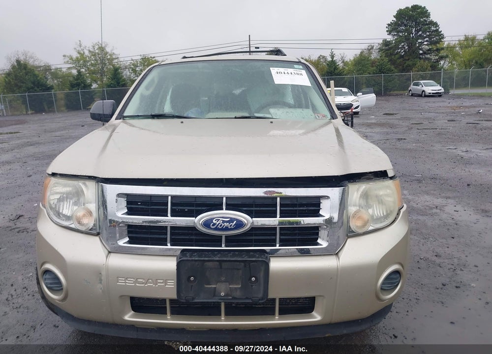 2010 FORD ESCAPE XLS VIN: 1FMCU0C78AKC67107