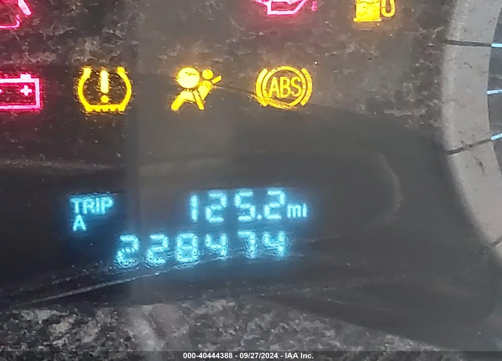 2010 FORD ESCAPE XLS VIN: 1FMCU0C78AKC67107