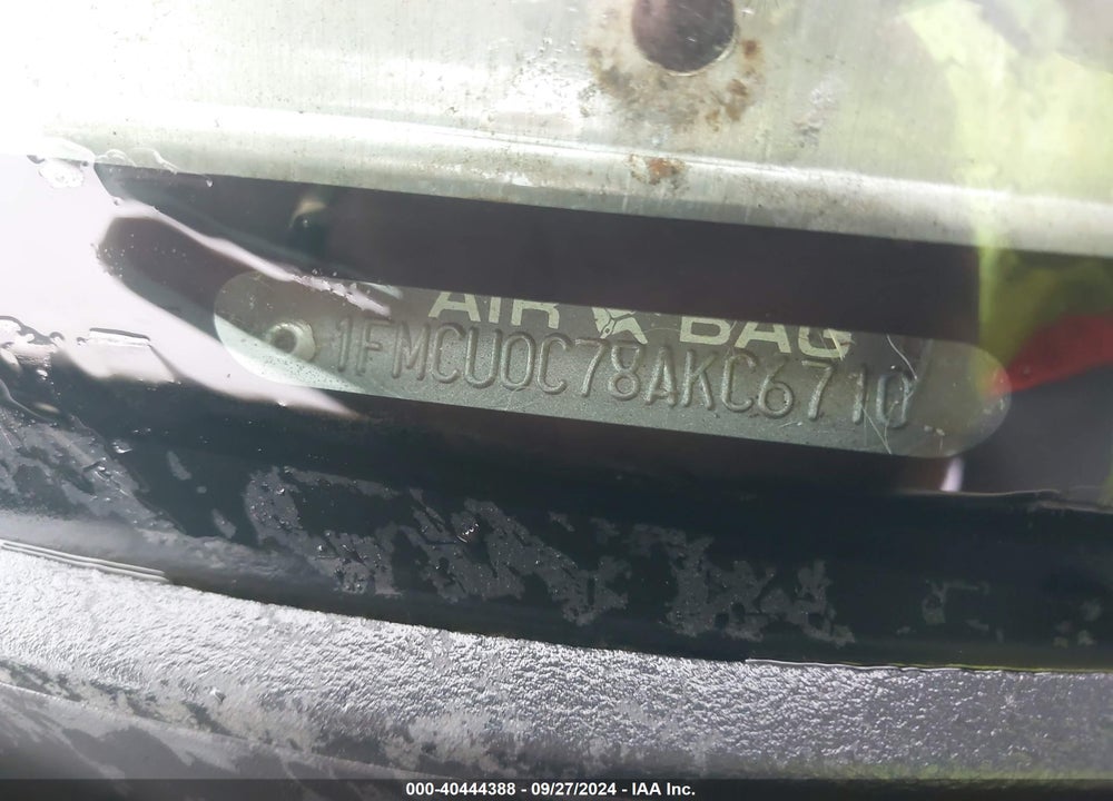 2010 FORD ESCAPE XLS VIN: 1FMCU0C78AKC67107