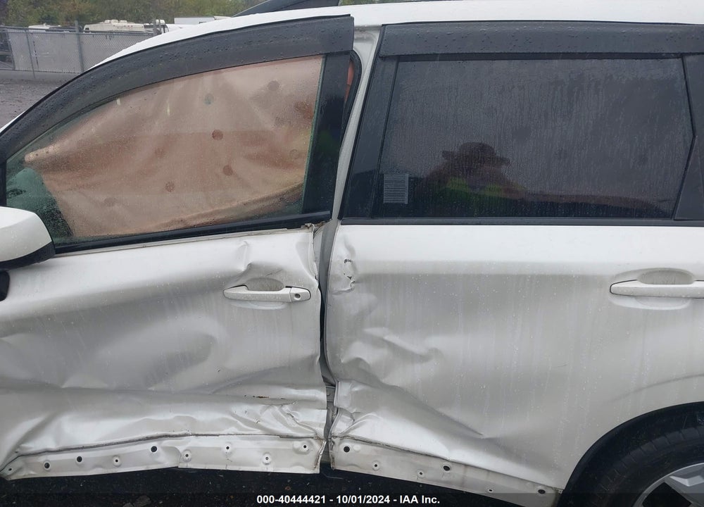 2014 SUBARU FORESTER 2.5I PREMIUM VIN: JF2SJAEC6EH419706