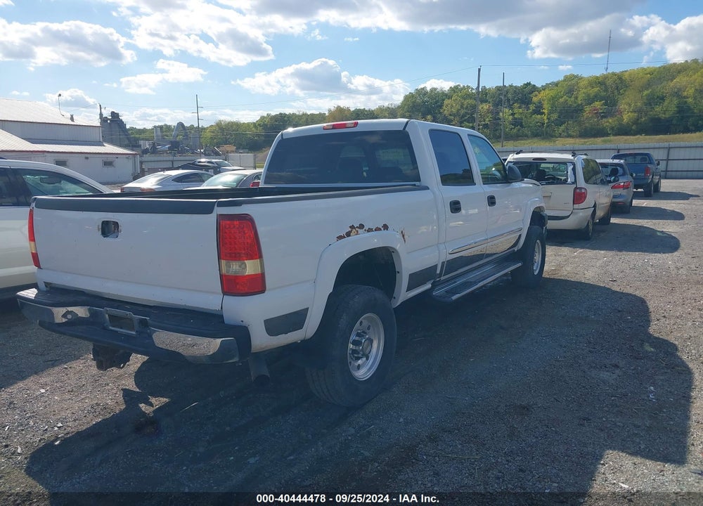 2005 CHEVROLET SILVERADO 2500HD LT VIN: 1GCHK23275F917804