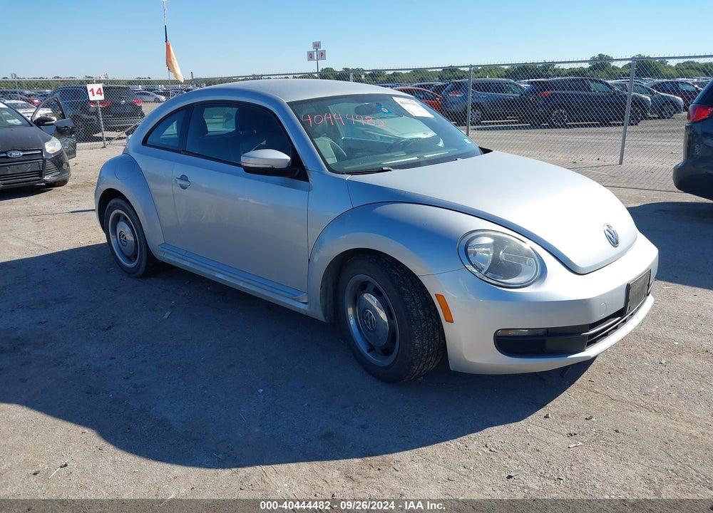 2012 VOLKSWAGEN BEETLE 2.5L VIN: 3VWHX7AT2CM617270