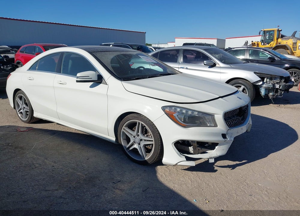 2014 MERCEDES-BENZ CLA 250 VIN: WDDSJ4EB7EN043001