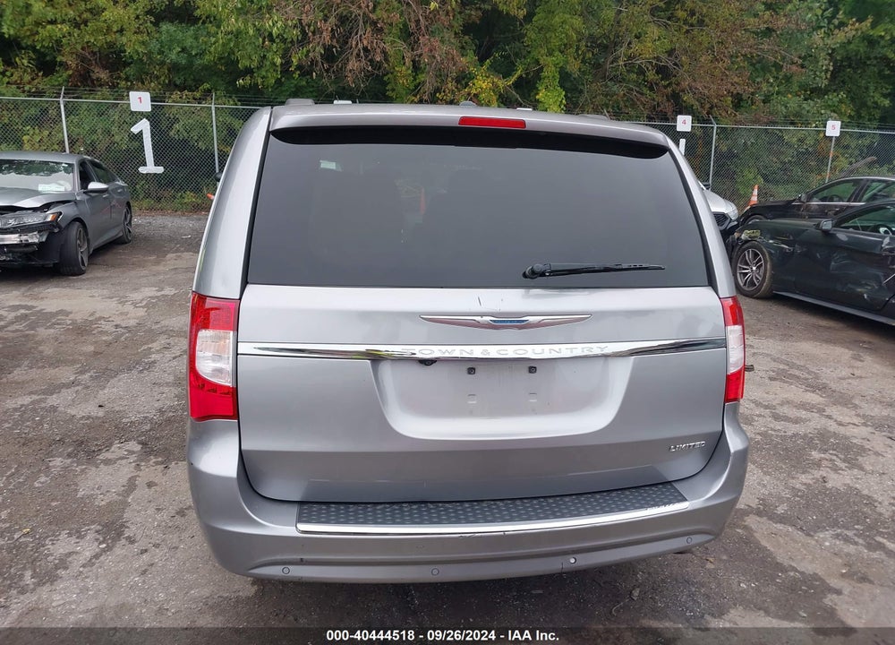 2015 CHRYSLER TOWN & COUNTRY LIMITED PLATINUM VIN: 2C4RC1GG0FR726849