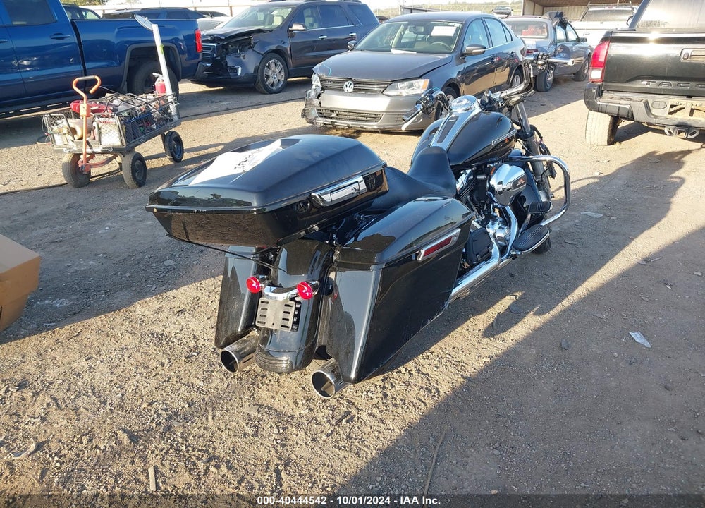 2016 HARLEY-DAVIDSON FLHXS STREET GLIDE SPECIAL VIN: 1HD1KRM15GB603187