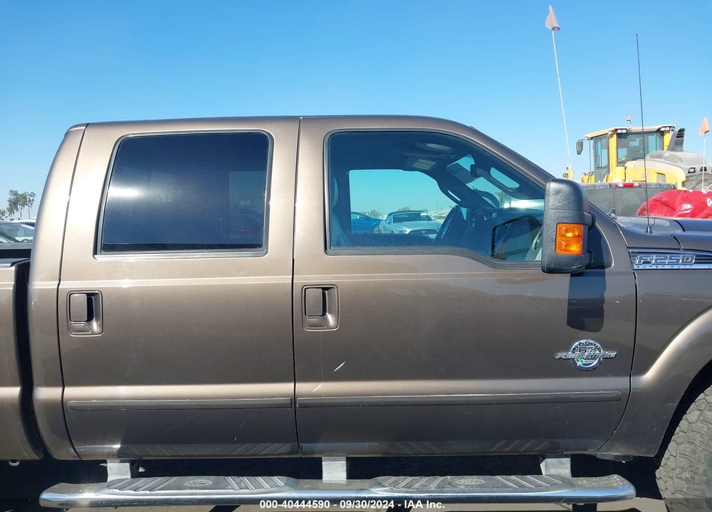 2015 FORD F-250 LARIAT VIN: 1FT7W2BT8FED41769