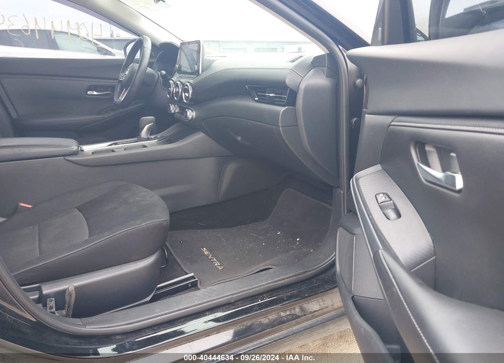 2020 NISSAN SENTRA SV XTRONIC CVT VIN: 3N1AB8CV1LY302687