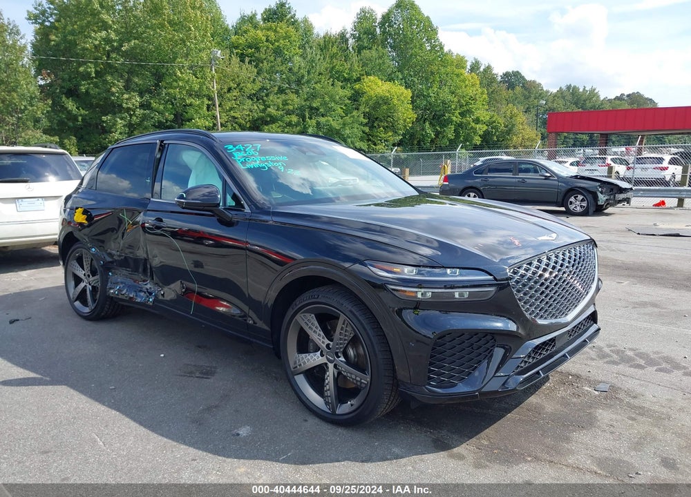 2024 GENESIS GV70 2.5T AWD VIN: 5NMMADTB8RH009383