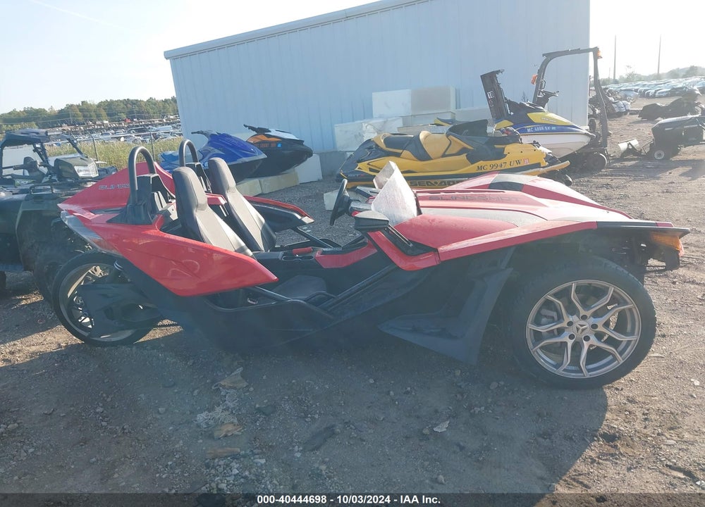 2021 POLARIS SLINGSHOT SL VIN: 57XAAPHD5M8141520