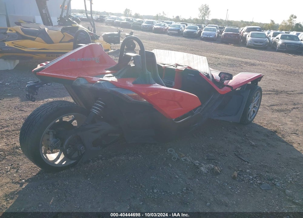 2021 POLARIS SLINGSHOT SL VIN: 57XAAPHD5M8141520