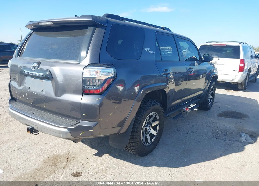 2021 TOYOTA 4RUNNER TRD OFF ROAD PREMIUM VIN: JTERU5JR9M5962050