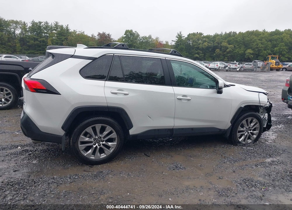 2023 TOYOTA RAV4 XLE PREMIUM VIN: 2T3A1RFV4PW389806