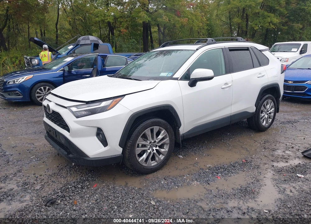 2023 TOYOTA RAV4 XLE PREMIUM VIN: 2T3A1RFV4PW389806