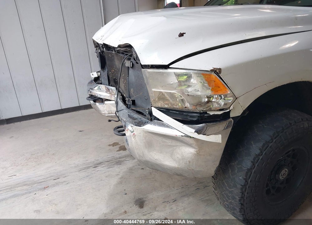 2014 RAM 2500 SLT VIN: 3C6UR5DL7EG225275