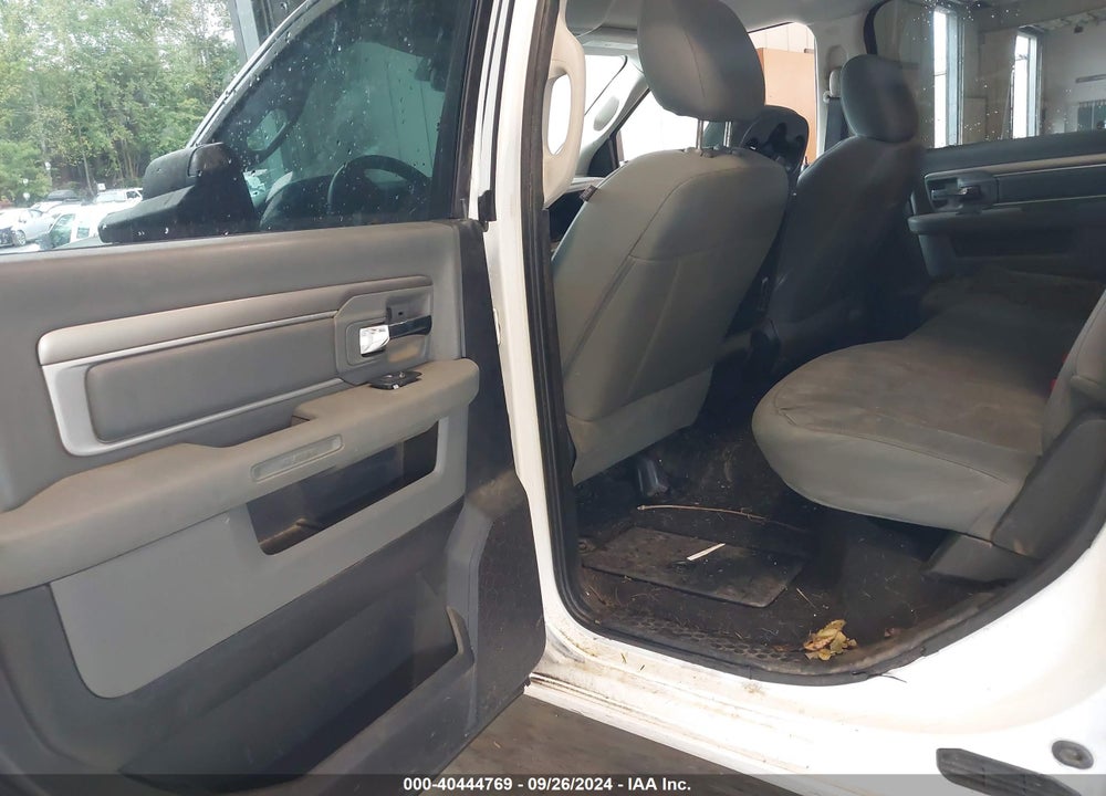 2014 RAM 2500 SLT VIN: 3C6UR5DL7EG225275