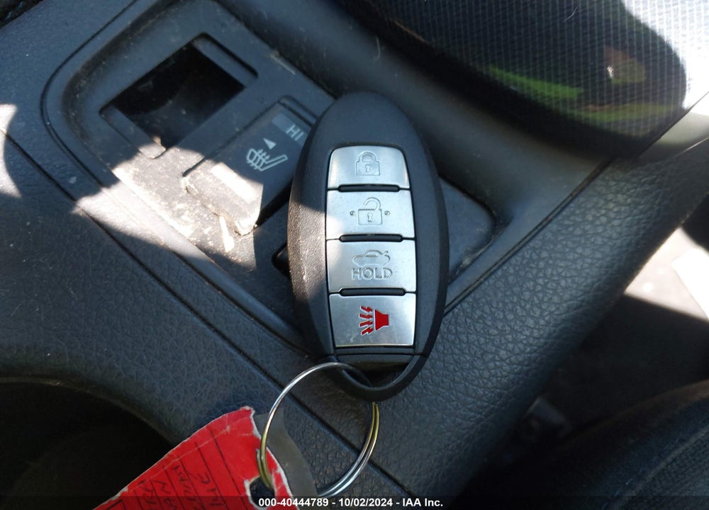 2019 NISSAN SENTRA SR VIN: 3N1AB7AP3KY358529
