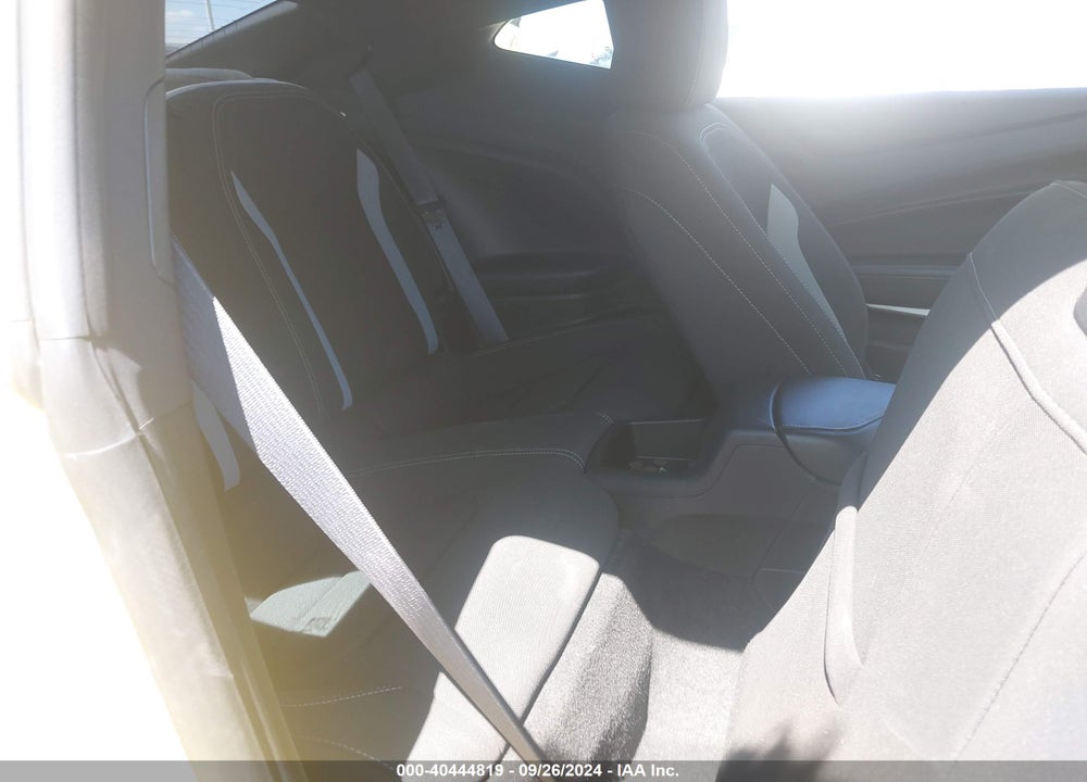 2018 CHEVROLET CAMARO 1LT VIN: 1G1FB1RX6J0131373