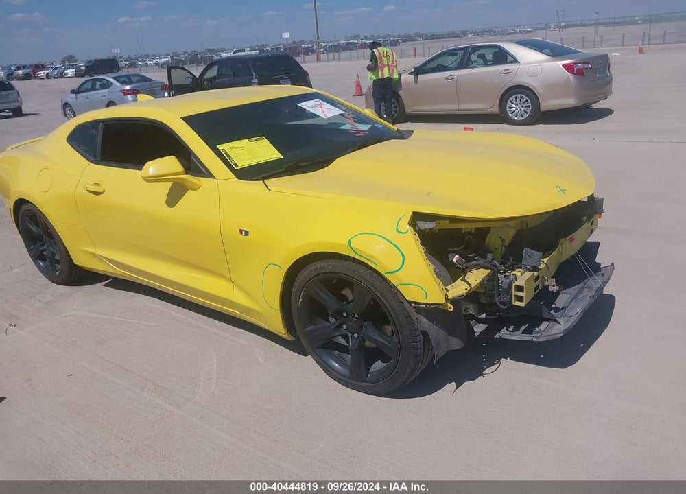 2018 CHEVROLET CAMARO 1LT VIN: 1G1FB1RX6J0131373
