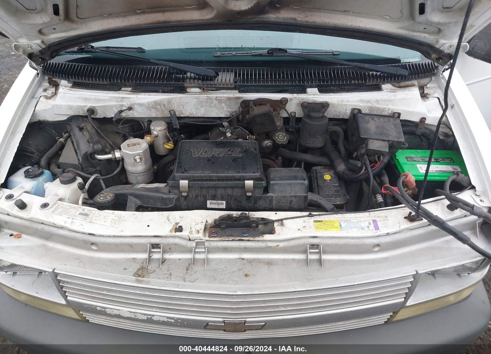 2002 CHEVROLET ASTRO VIN: 1GCDM19X82B119384