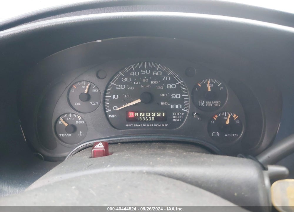 2002 CHEVROLET ASTRO VIN: 1GCDM19X82B119384