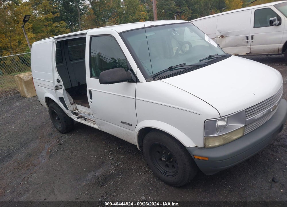 2002 CHEVROLET ASTRO VIN: 1GCDM19X82B119384
