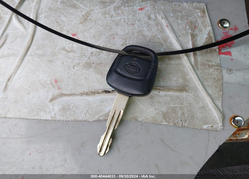 2001 NISSAN ALTIMA GXE VIN: 1N4DL01D21C126490
