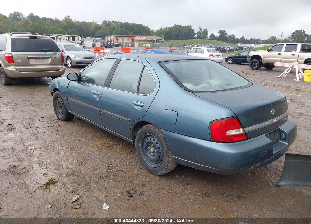 2001 NISSAN ALTIMA GXE VIN: 1N4DL01D21C126490
