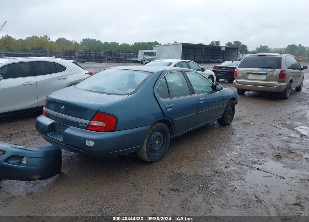 2001 NISSAN ALTIMA GXE VIN: 1N4DL01D21C126490