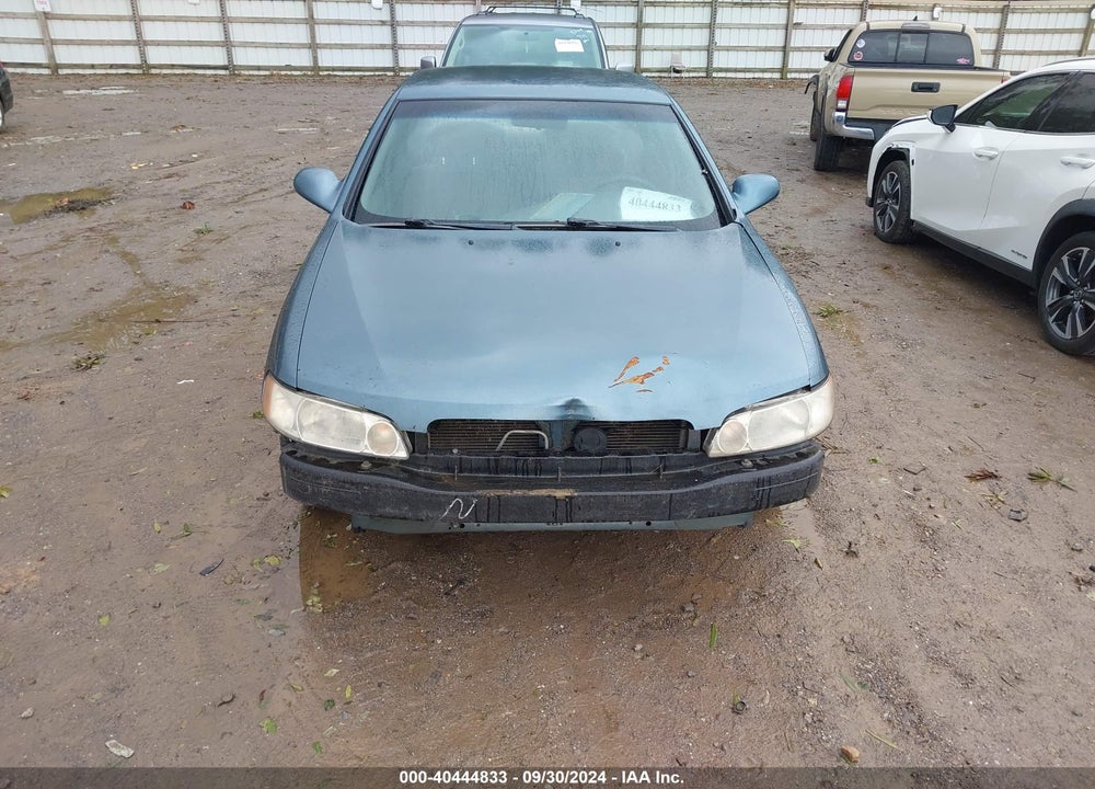 2001 NISSAN ALTIMA GXE VIN: 1N4DL01D21C126490