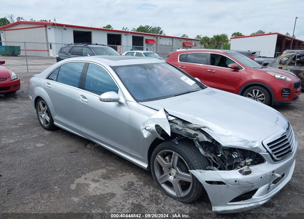 2008 MERCEDES-BENZ S 550 4MATIC VIN: WDDNG86X98A226781