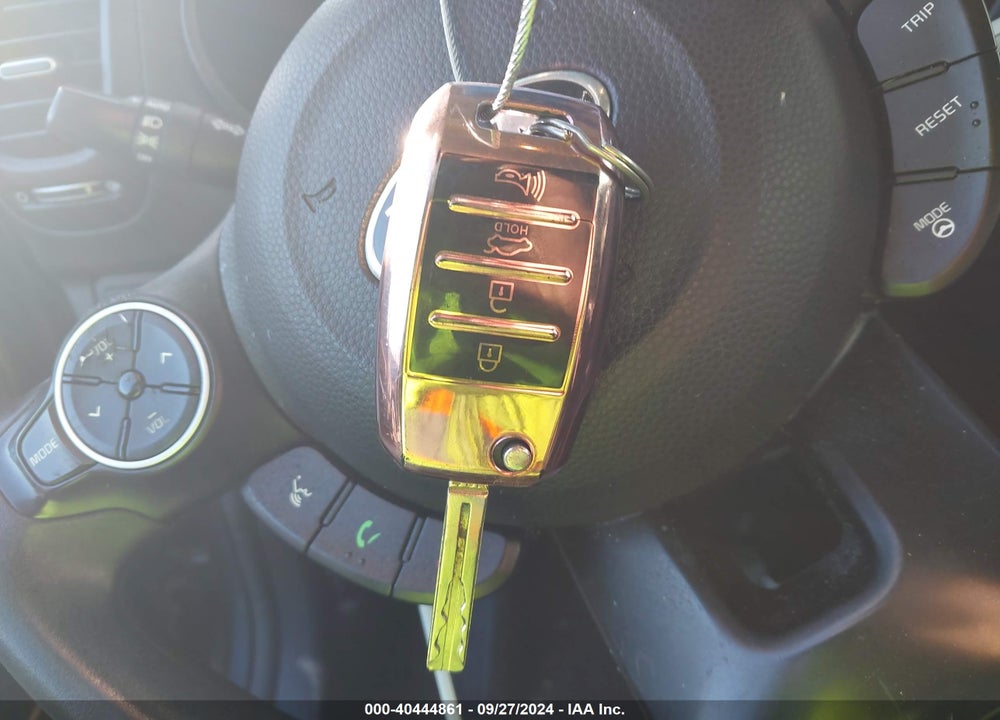 2015 KIA SOUL VIN: KNDJP3A5XF7150368