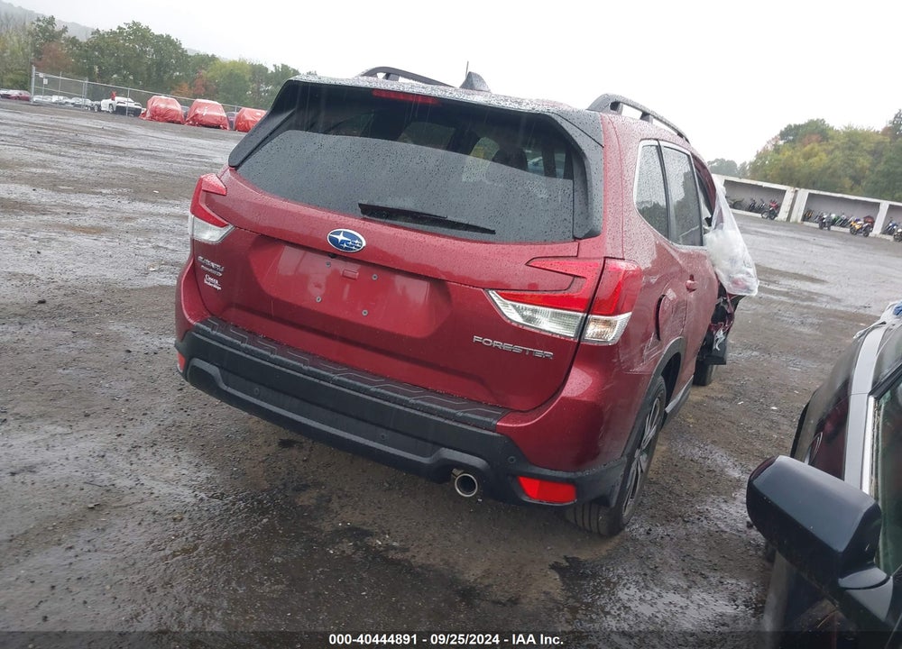 2024 SUBARU FORESTER LIMITED VIN: JF2SKALC9RH454312