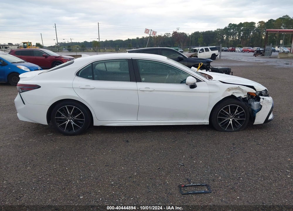 2024 TOYOTA CAMRY SE VIN: 4T1G11AK8RU890766