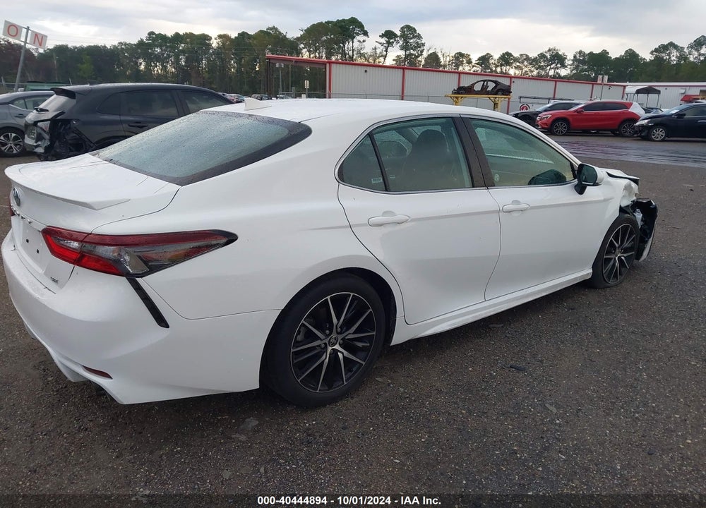 2024 TOYOTA CAMRY SE VIN: 4T1G11AK8RU890766