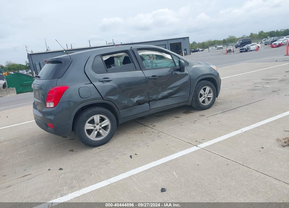 2019 CHEVROLET TRAX LS VIN: 3GNCJKSB7KL357547