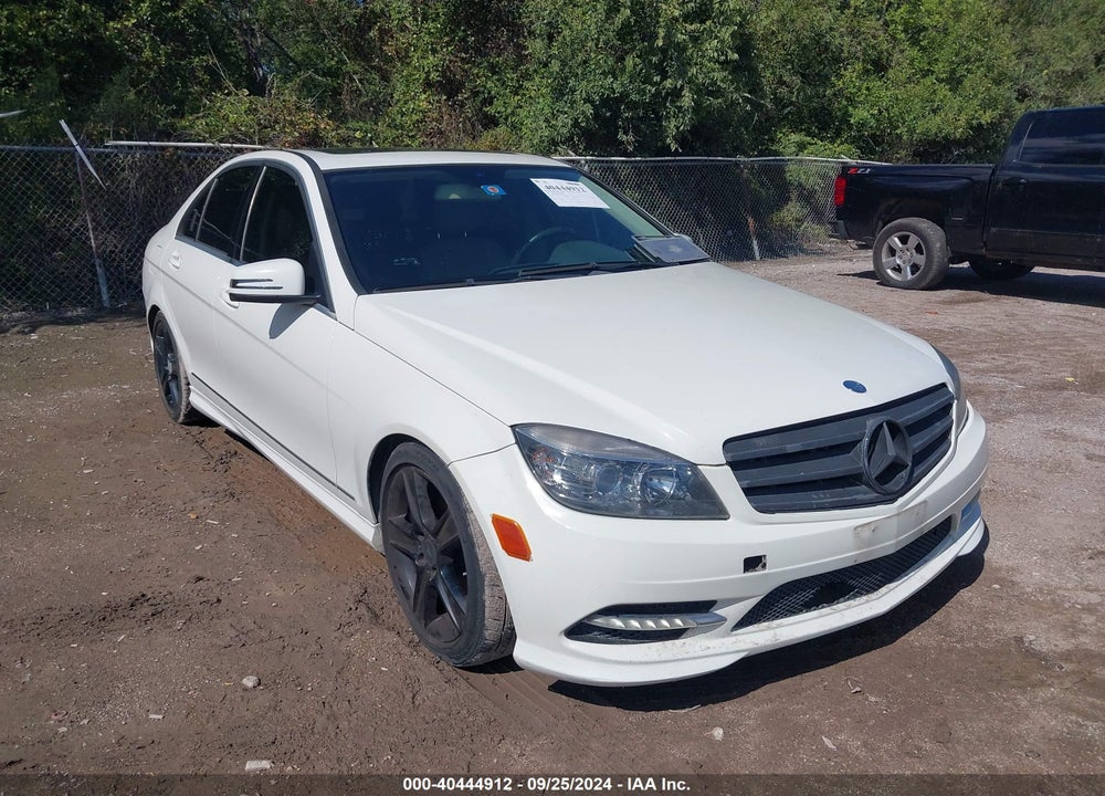 2011 MERCEDES-BENZ C 300 LUXURY 4MATIC/SPORT 4MATIC VIN: WDDGF8BB4BR183563