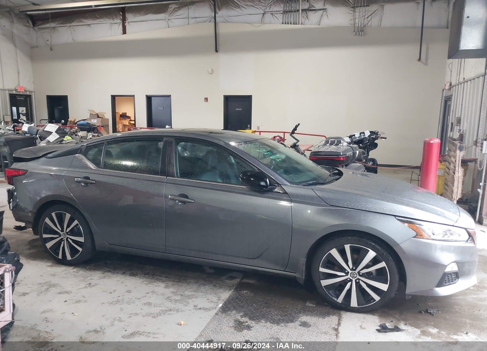 2020 NISSAN ALTIMA SR FWD VIN: 1N4BL4CV0LC237322
