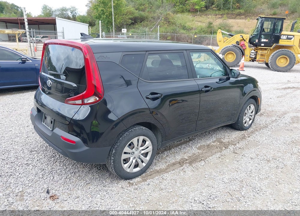 2020 KIA SOUL LX VIN: KNDJ23AU8L7700118
