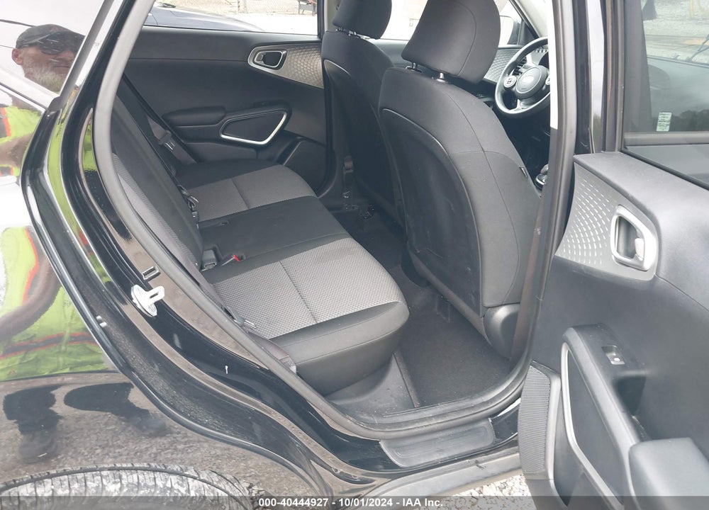 2020 KIA SOUL LX VIN: KNDJ23AU8L7700118