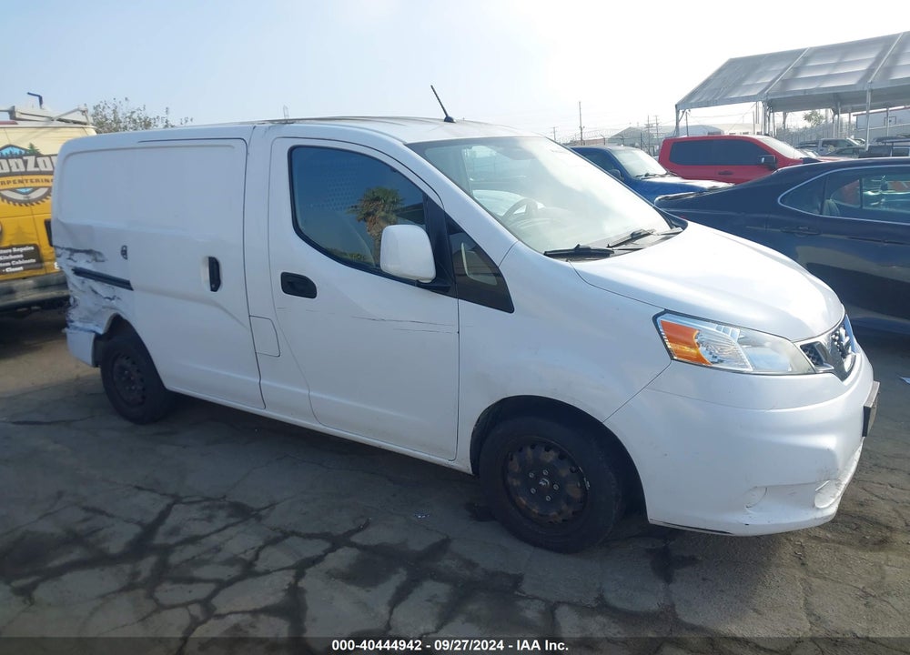 2017 NISSAN NV200 SV VIN: 3N6CM0KN7HK712386